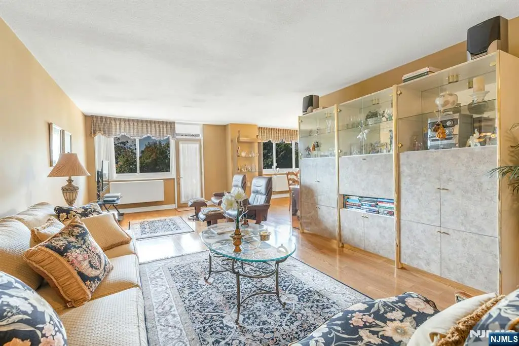 2150 Center Avenue 6D, Fort Lee, NJ 07024 - Image #1