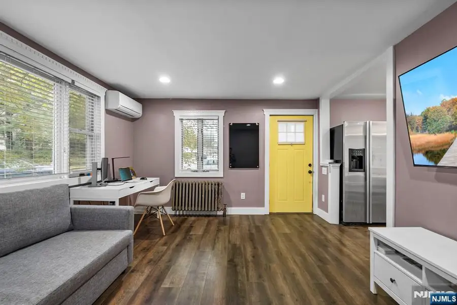 188 Scharer Avenue, Northvale, NJ 07647 - Image #3