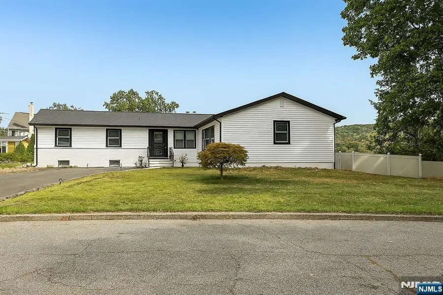 112 Park Place, Pompton Lakes, NJ 07442 - Image #2