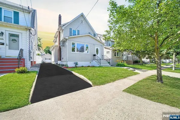 771 5th, Lyndhurst, NJ 07071