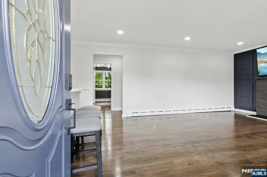 8 Oak Street, Netcong, NJ 07857 - Image #3