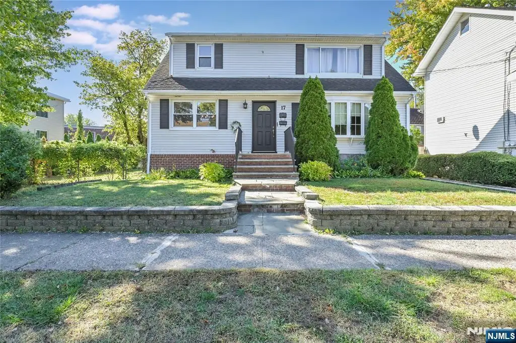 17 Oak Street, Rochelle Park, NJ 07662 - Image #1