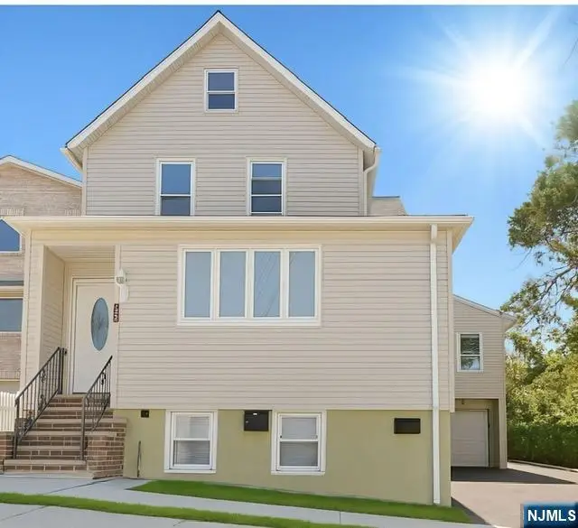 748 Pennsylvania Avenue, Lyndhurst, NJ 07071 - Image #1