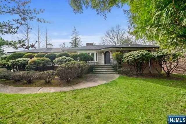 35 Old Dock Road, Alpine, NJ 07620 - Image #1