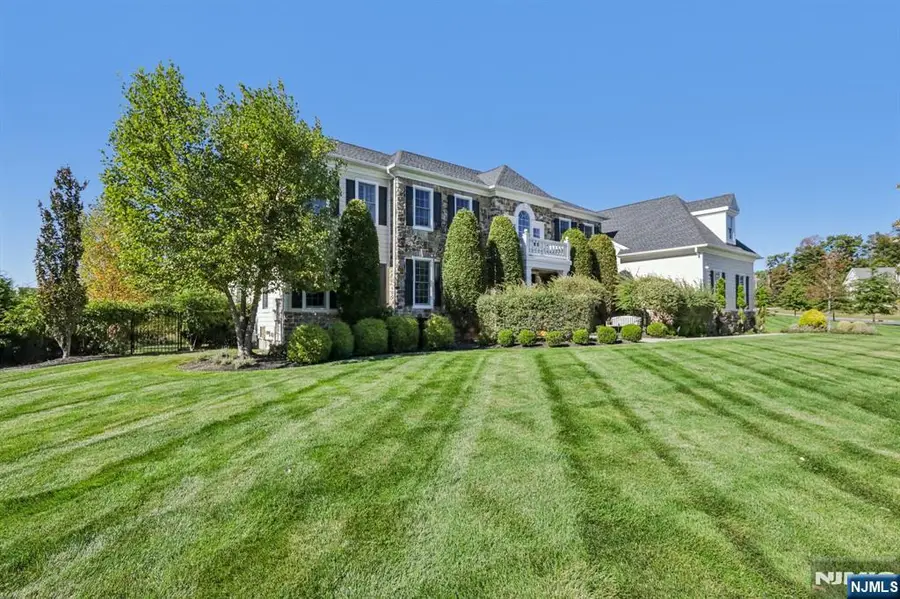 6 Northwood Drive, Franklin Lakes, NJ 07417 - Image #3