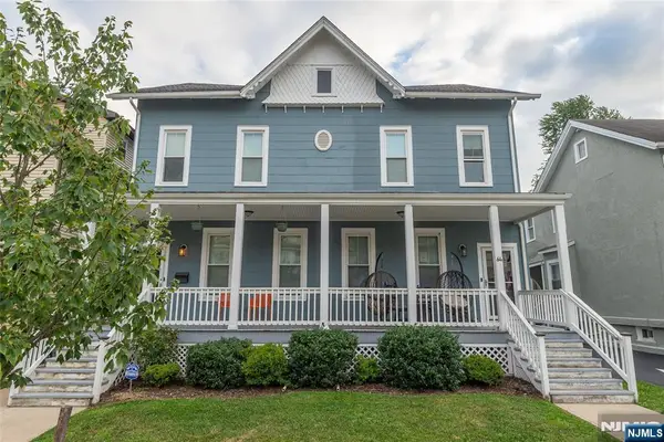 62 Montague Place, Montclair, NJ 07042