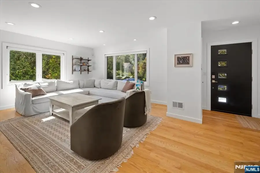 98 Prescott Street, Demarest, NJ 07627 - Image #3