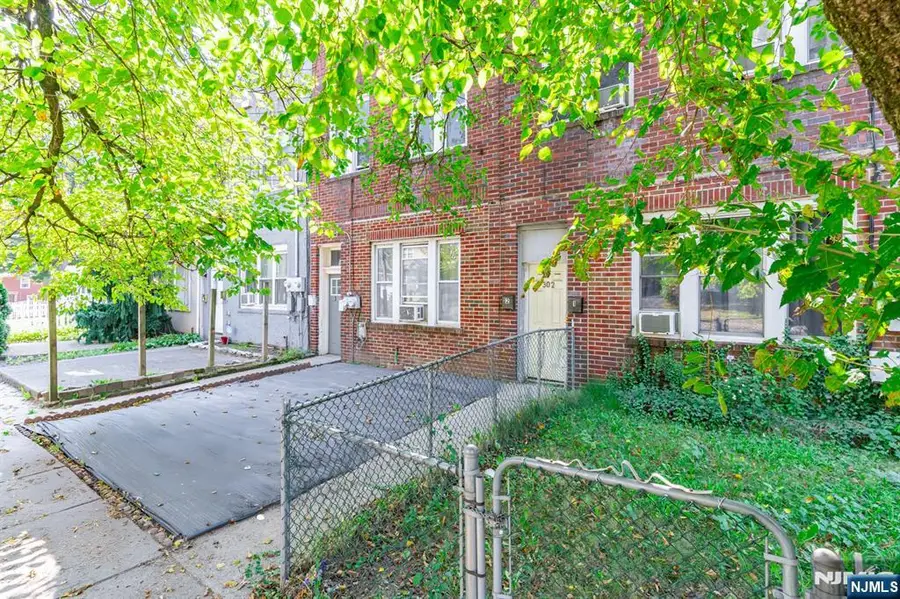 302 Forest Avenue, Englewood, NJ 07631 - Image #2