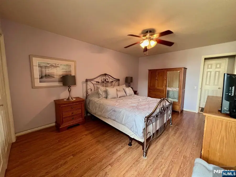 14 River F, Nutley, NJ 07110 - Image #3