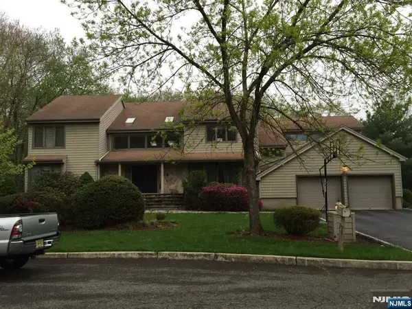 48 Flint Terrace, Harrington Park, NJ 07640