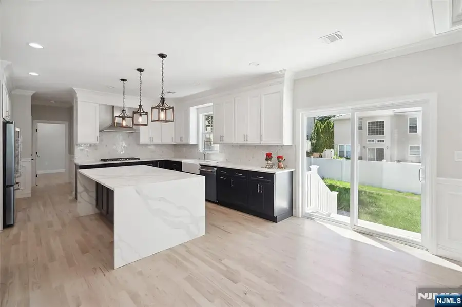 712 6th Avenue, River Edge, NJ 07661 - Image #2