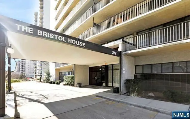 277 Prospect Avenue 4H, Hackensack, NJ 07601 - Image #3