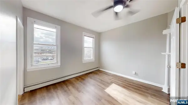 277 2nd Avenue, Newark, NJ 07107