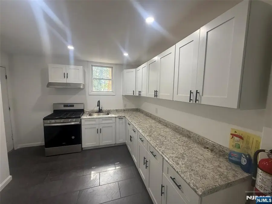 15 Winthrop Terrace, East Orange, NJ 07018 - Image #3