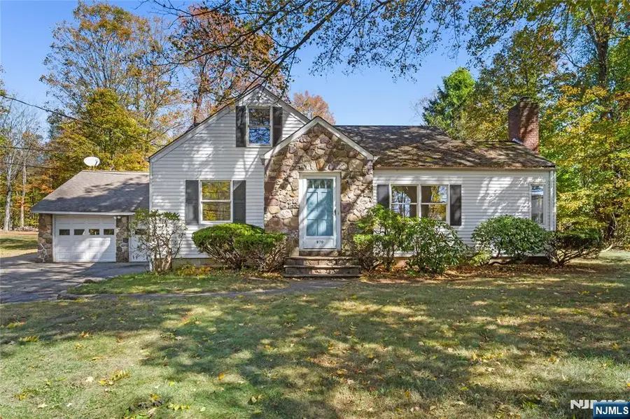 870 Macopin Road, West Milford, NJ 07480 - Image #2