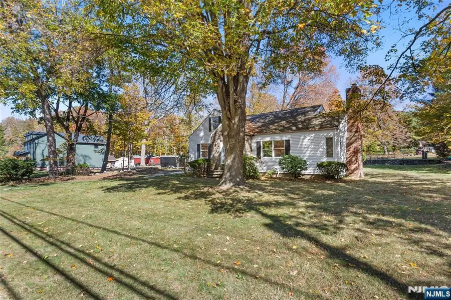 870 Macopin Road, West Milford, NJ 07480 - Image #3