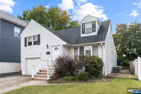 87 Pompton Avenue, Woodland Park, NJ 07424