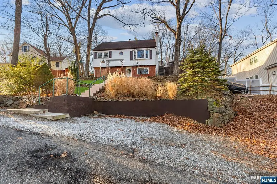 2 Roger Avenue, Haskell, NJ 07420 - Image #2