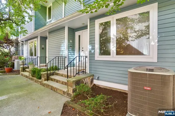 18 Skyview Terrace, Clifton, NJ 07013