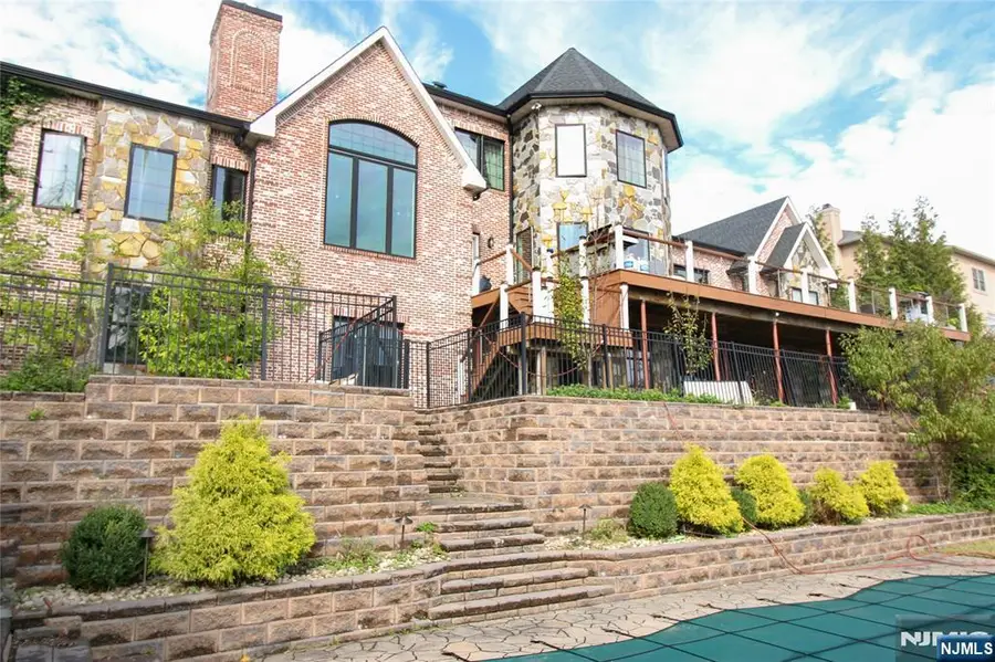 51 Columbus Avenue, Totowa, NJ 07512 - Image #3