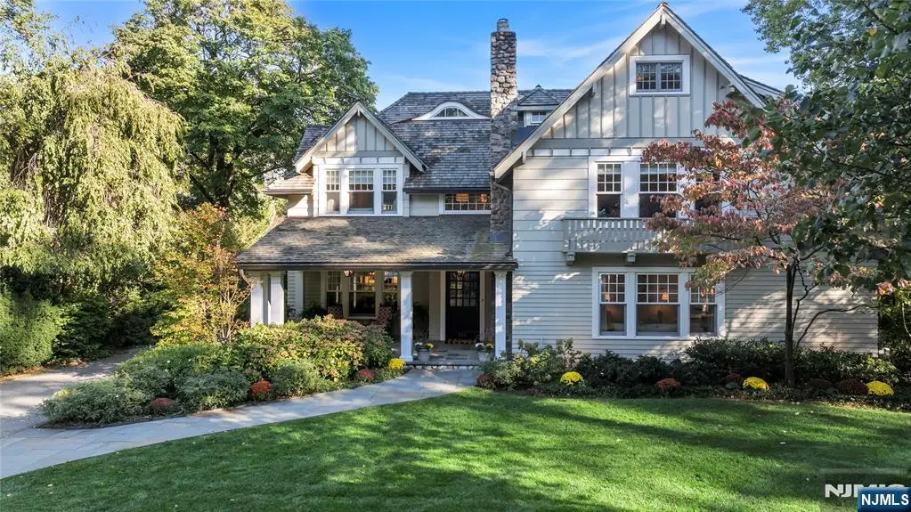 265 West End Avenue, Ridgewood, NJ 07450 - Image #1