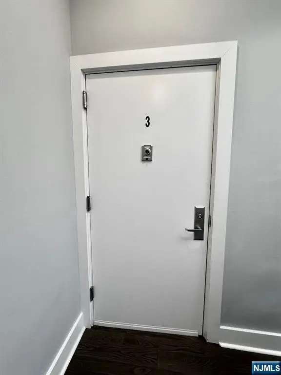 21 Hancock Avenue 3, Jersey City, NJ 07307 - Image #2