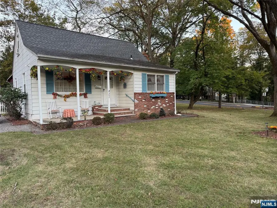 502 Westwood Avenue, River Vale, NJ 07675 - Image #2