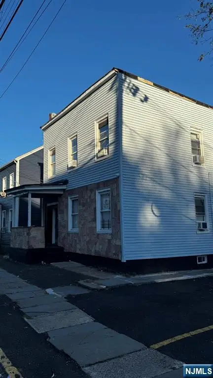 8-10 3rd Street, Paterson, NJ 07522