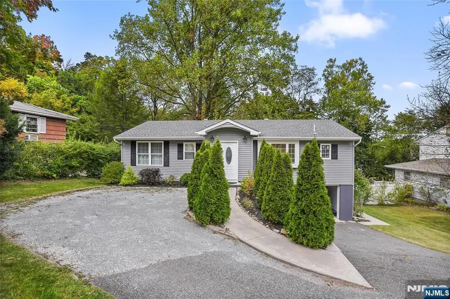 233 Boonton Avenue, Butler, NJ 07405 - Image #3