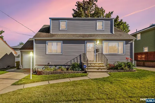 4 Marianne Terrace, Secaucus, NJ 07094