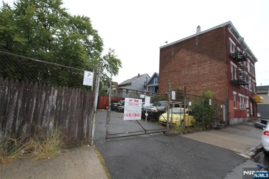 502 Summer Street, Paterson, NJ 07501 - Image #3