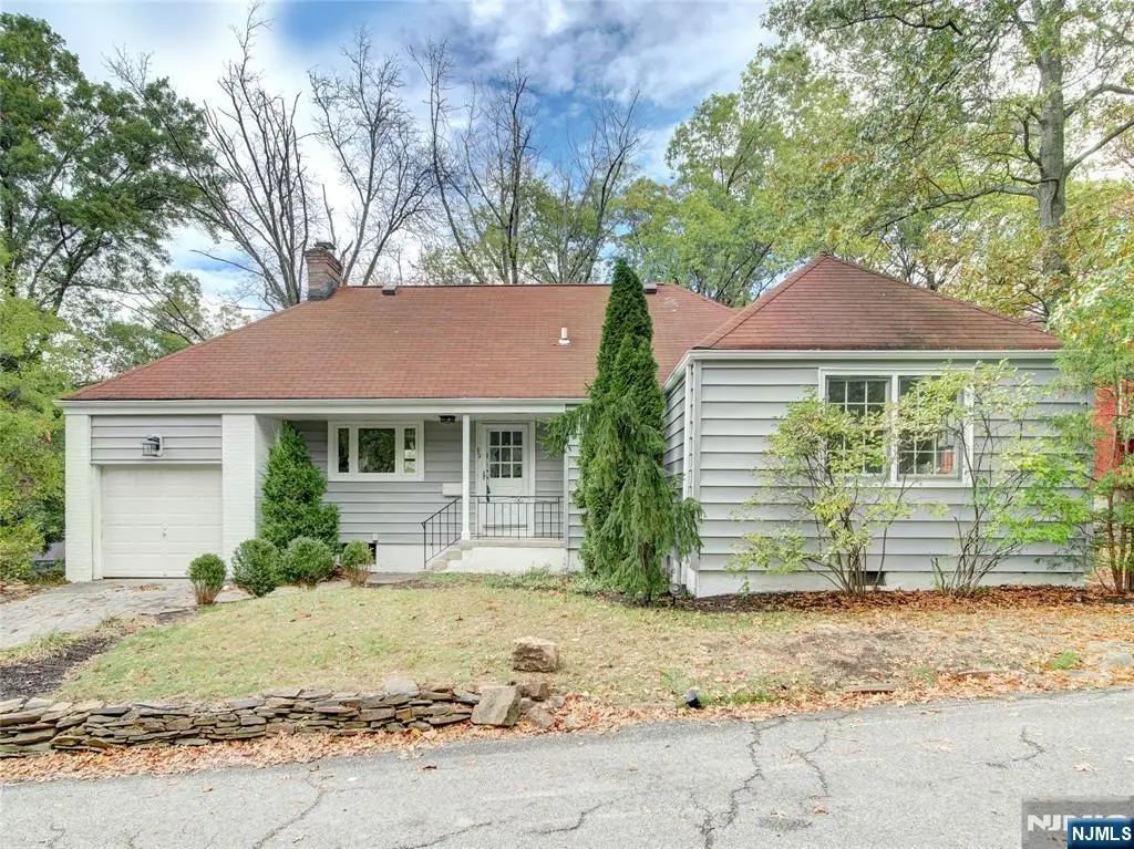 712 Northfield Avenue, West Orange, NJ 07052 - Image #1