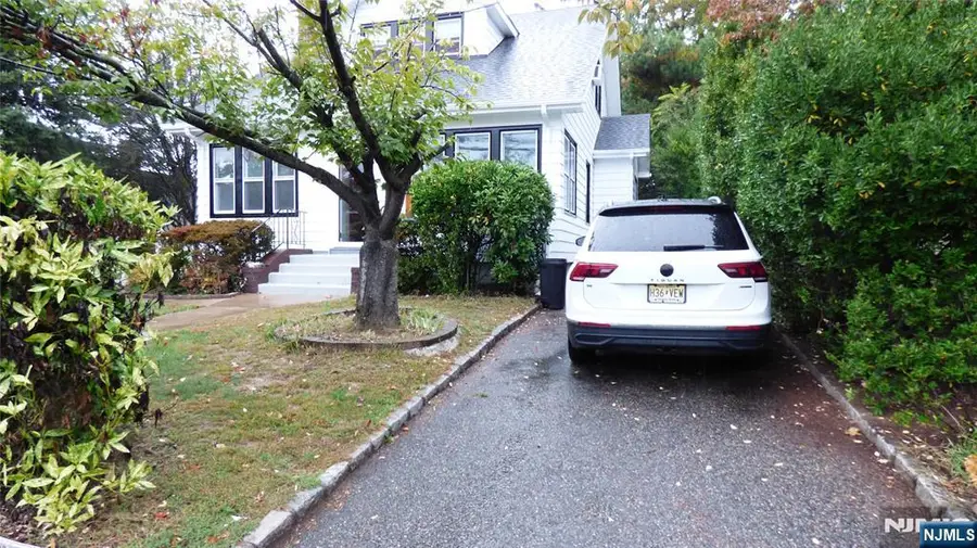 211 Madison Avenue, New Milford, NJ 07646 - Image #2