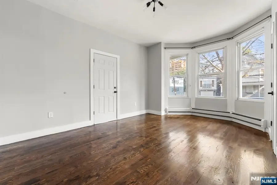 119 Littleton Avenue, Newark, NJ 07103 - Image #3