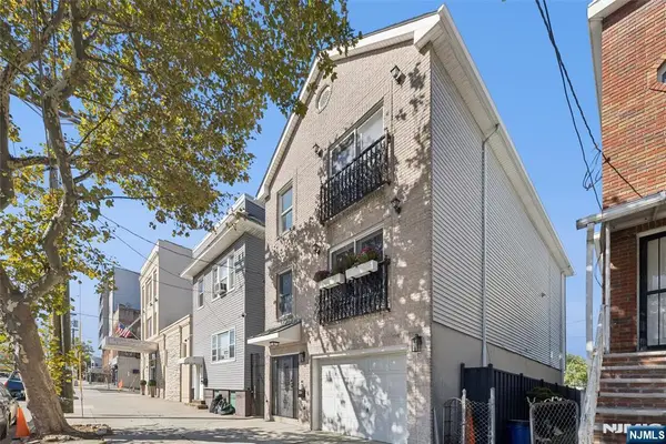 3211 John F Kennedy Boulevard, Jersey City, NJ 07306