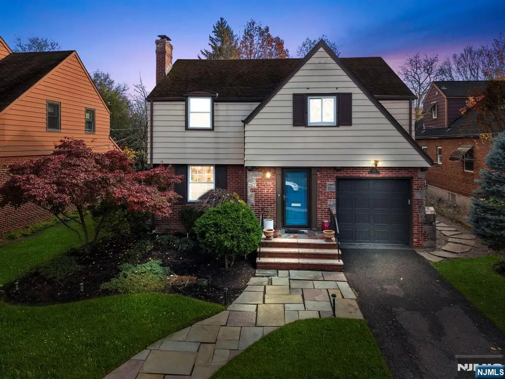 135 Hillcrest Avenue, Leonia, NJ 07605 - Image #1