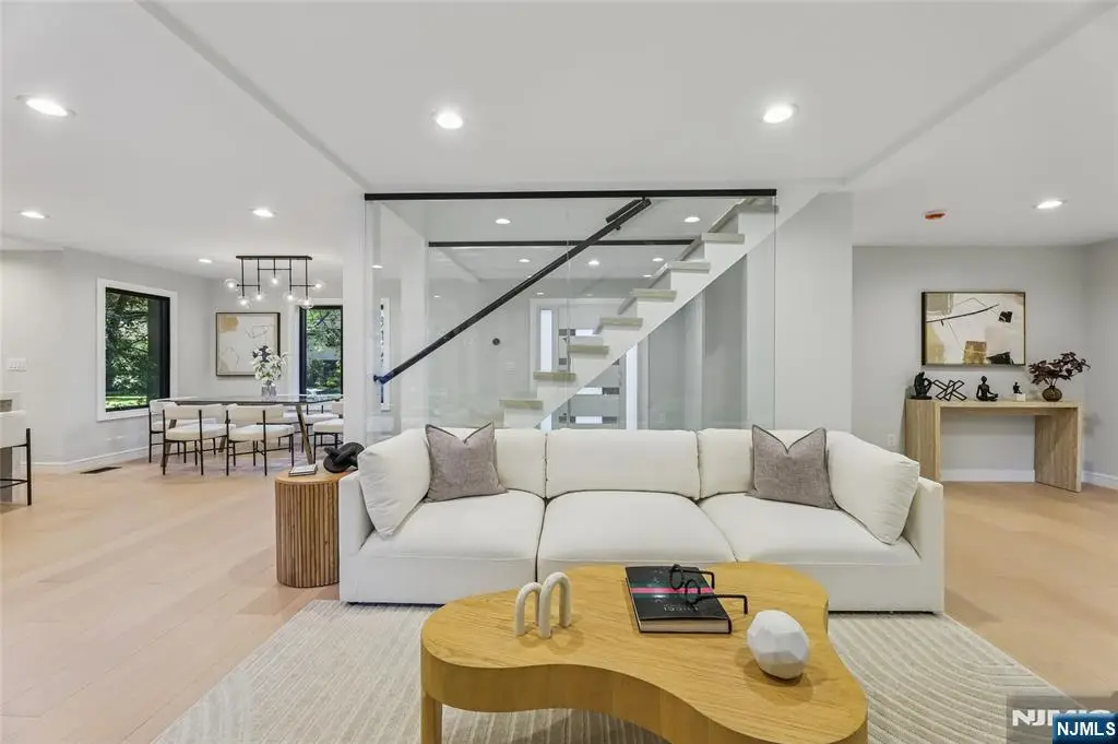 29 Woodland Park Drive, Tenafly, NJ 07670 - Image #1