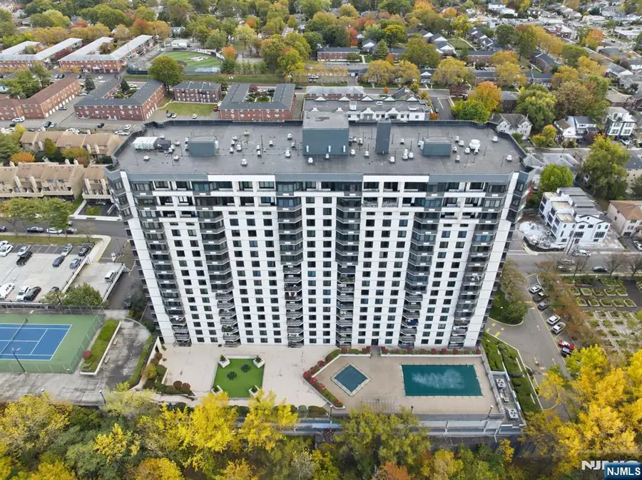 1265 15th Street 15A, Fort Lee, NJ 07024 - Image #2