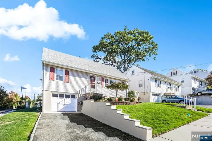 225 Marlboro Road, Wood Ridge, NJ 07075 - Image #2