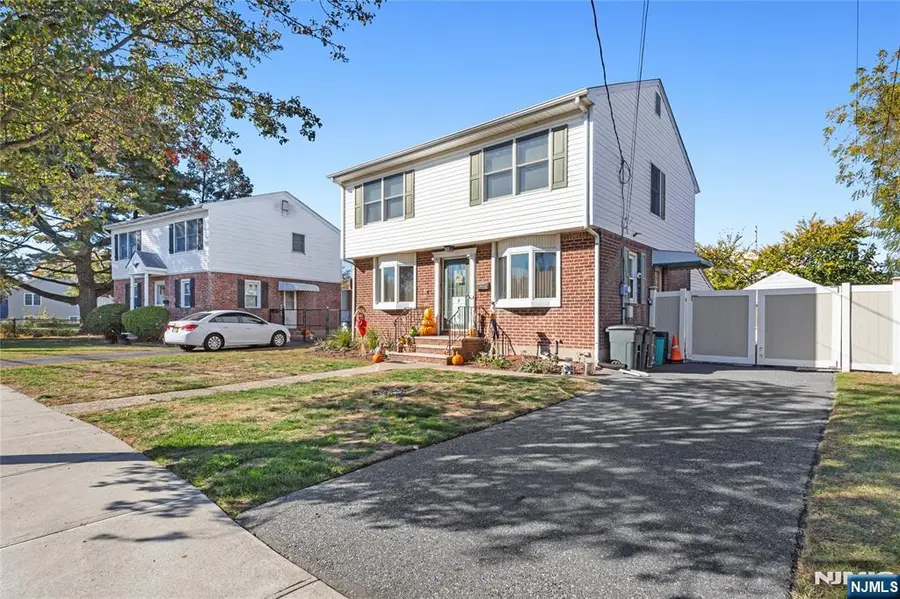 4 Crescent Road, Wallington, NJ 07057 - Image #2