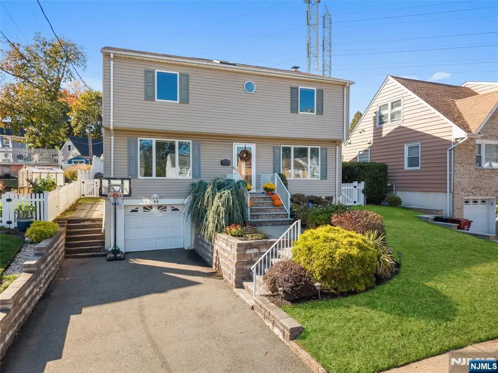 25 Glenview Road, Nutley, NJ 07110 - #1