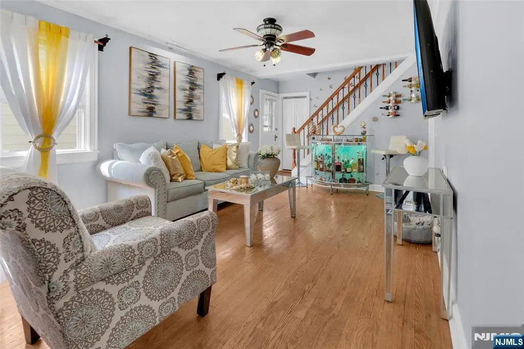 717 Galvin Avenue, Roselle, NJ 07203 - Image #1