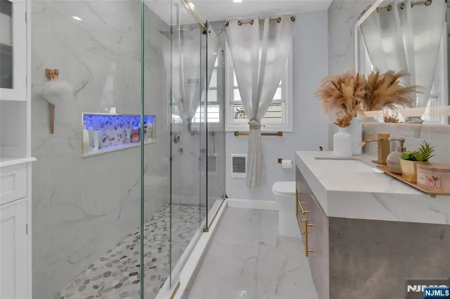 717 Galvin Avenue, Roselle, NJ 07203 - Image #3