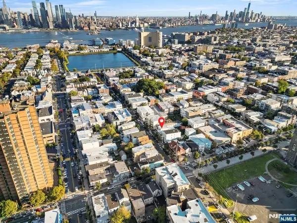 515 21st Street, Union City, NJ 07087