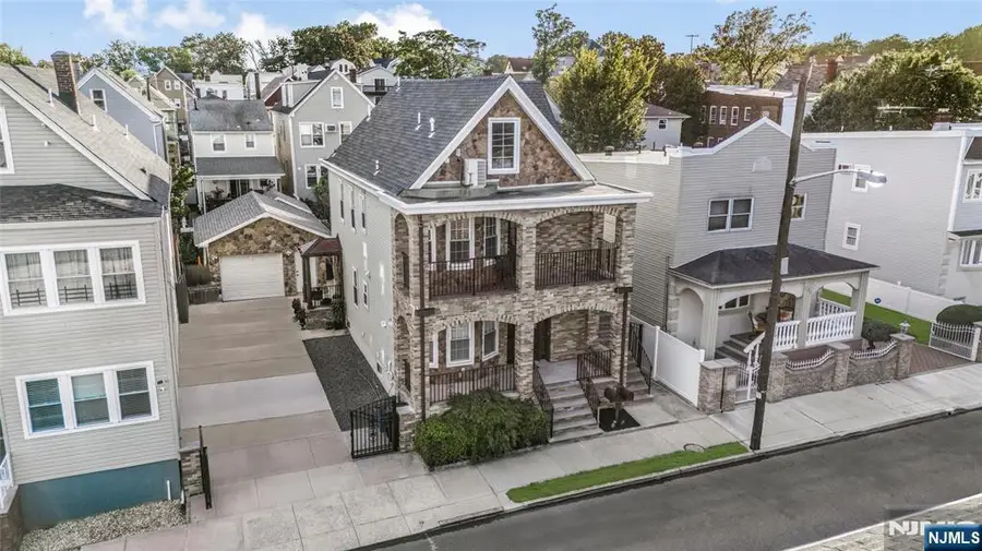 124 Devon Terrace, Kearny, NJ 07032 - Image #3