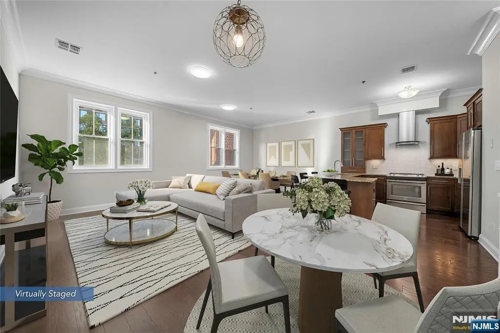 1600 Kaufer Lane 16, Fort Lee, NJ 07024 - Image #1