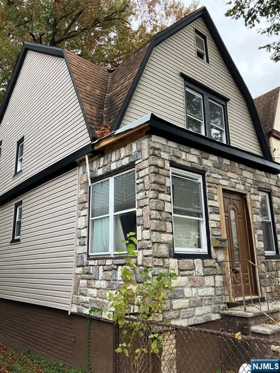 14 Ruth Street, Irvington, NJ 07111