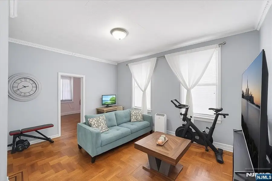 2105 New York Avenue, Union City, NJ 07087 - Image #3