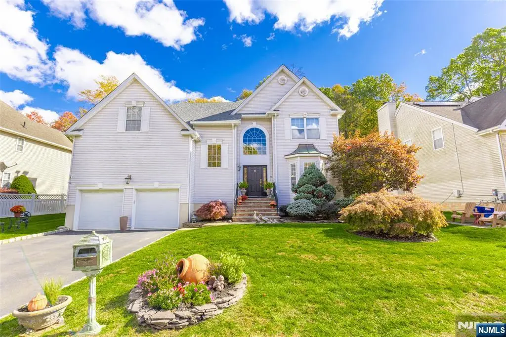 11 Patrick Avenue, Emerson, NJ 07630 - Image #1