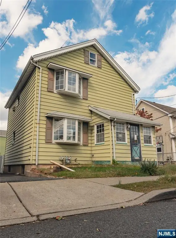 26 Major Street, Clifton, NJ 07013